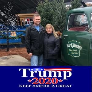 Meet your Posher, Laurie